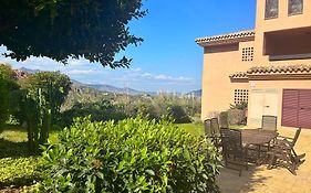 Picasso Apartment In El Soto De La Mairena